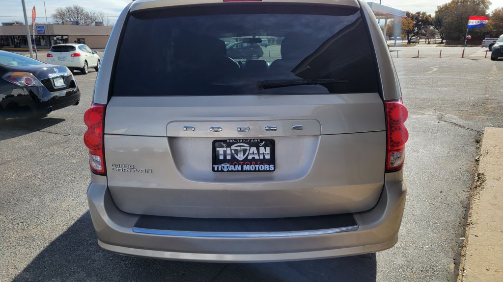 2013 Dodge Grand Caravan Image 11