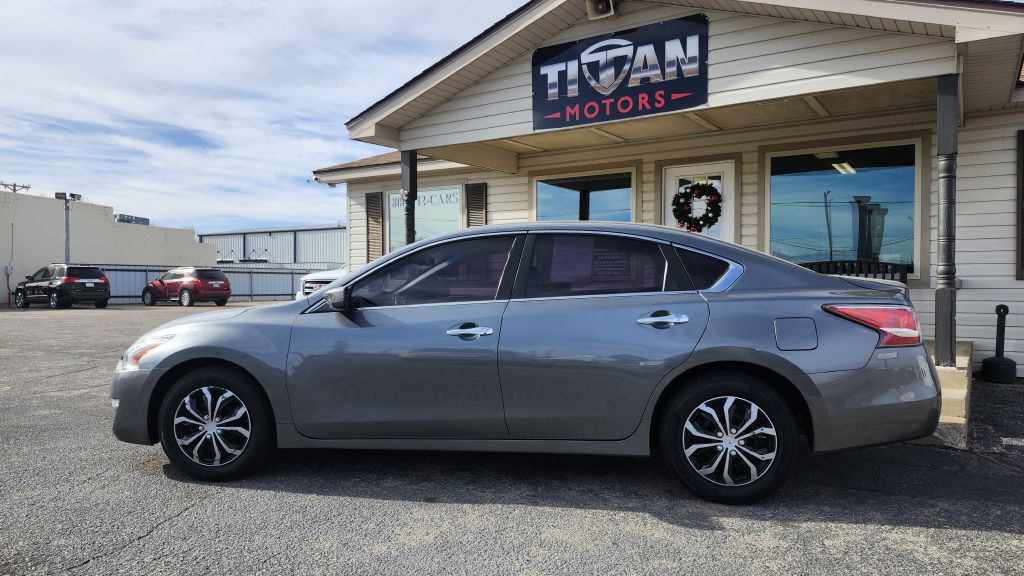 2014 Nissan Altima Image 3