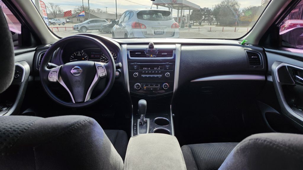 2014 Nissan Altima Image 5