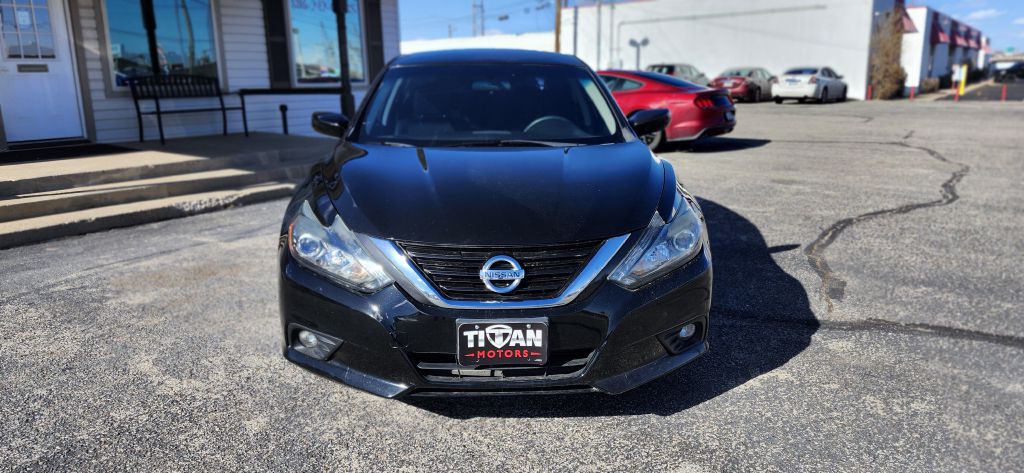 2017 Nissan Altima Image 3