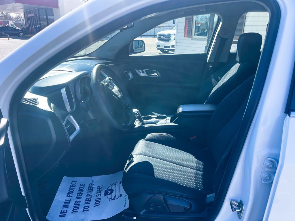 2012 Chevrolet Equinox Image 5