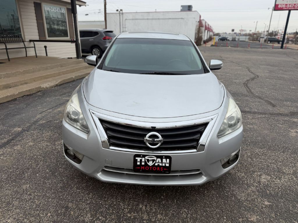 2015 Nissan Altima Image 3