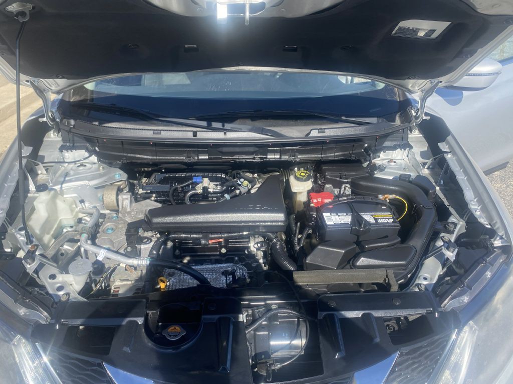 2016 Nissan Rogue Image 3