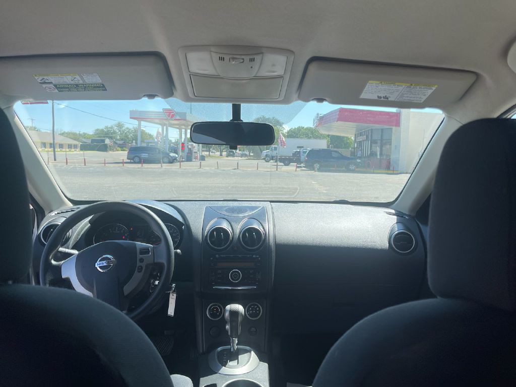 2011 Nissan Rogue Image 5