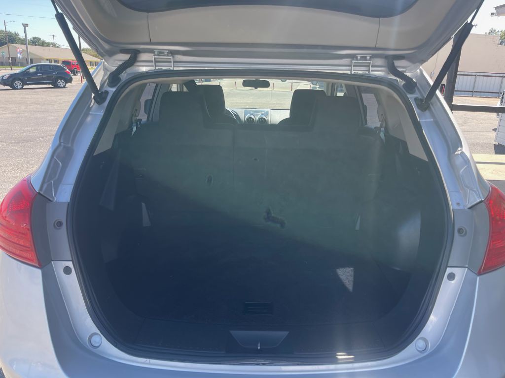 2011 Nissan Rogue Image 7