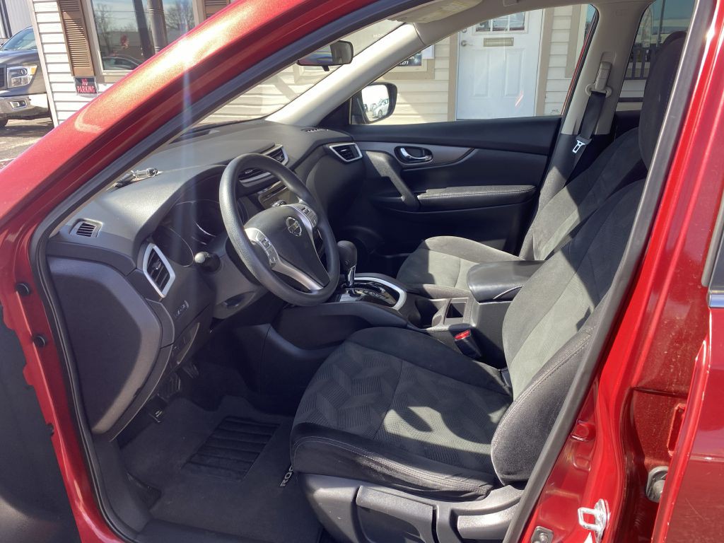 2016 Nissan Rogue Image 4