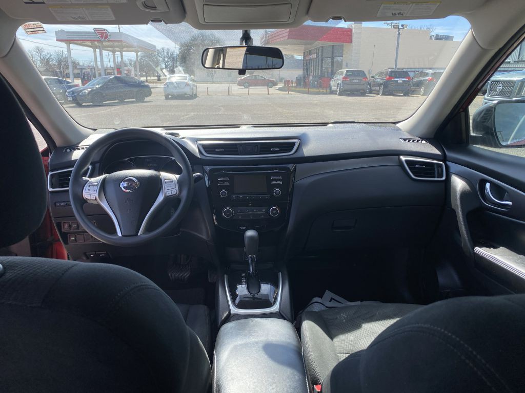 2016 Nissan Rogue Image 5