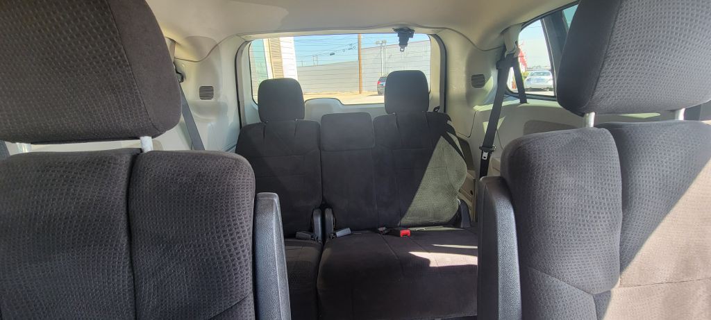 2012 Dodge Grand Caravan Image 8