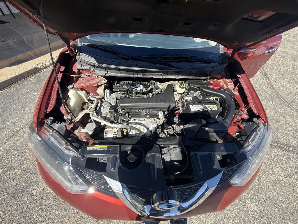 2016 Nissan Rogue Image 4