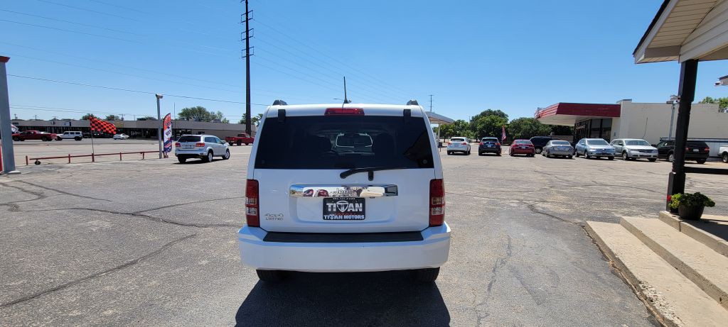 2012 Jeep Liberty Image 11