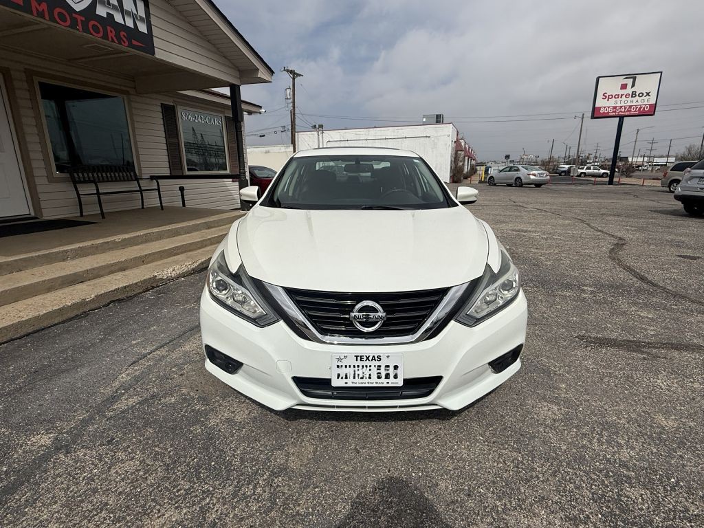 2016 Nissan Altima Image 2