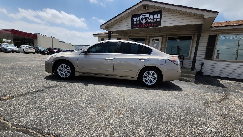 2012 Nissan Altima Image 2