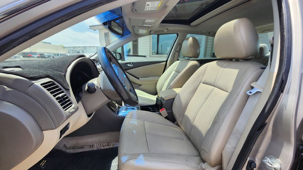 2012 Nissan Altima Image 5