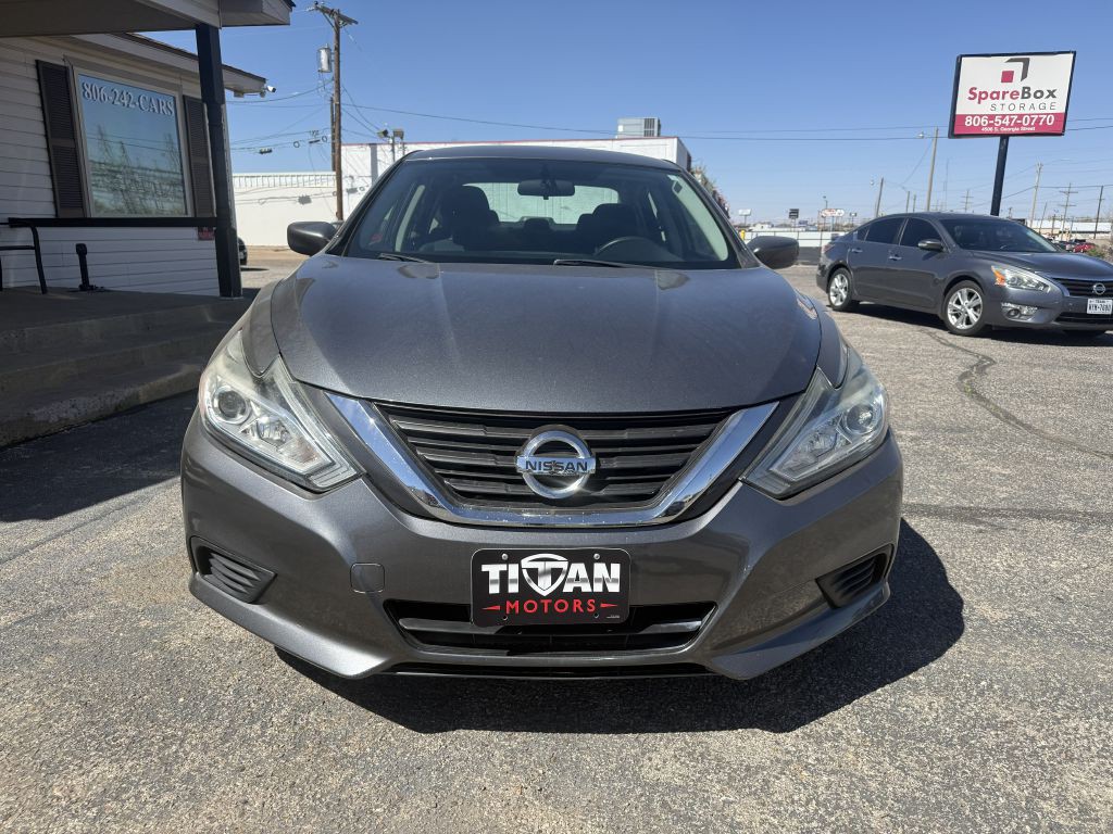 2017 Nissan Altima Image 3