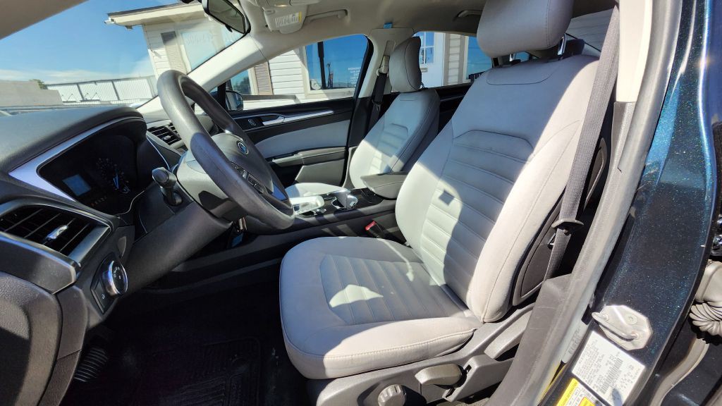 2014 Ford Fusion Image 4