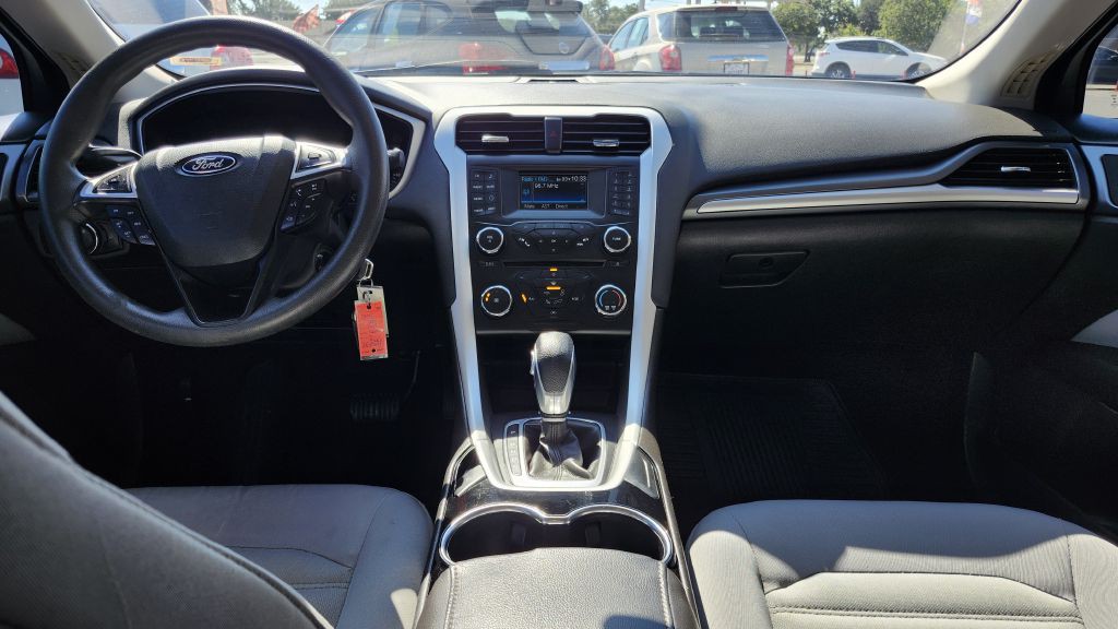 2014 Ford Fusion Image 5