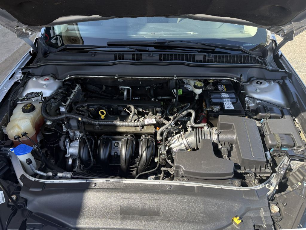 2016 Ford Fusion Image 3