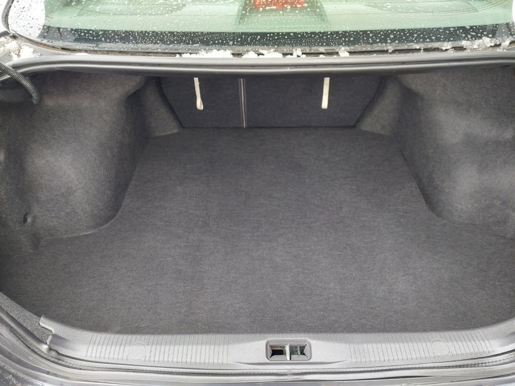 2012 Nissan Altima Image 9