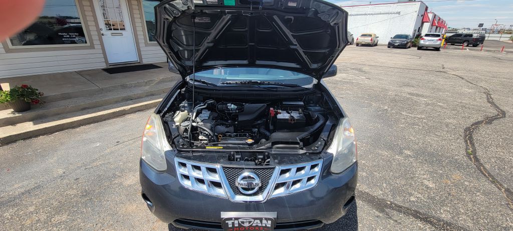 2012 Nissan Rogue Image 4