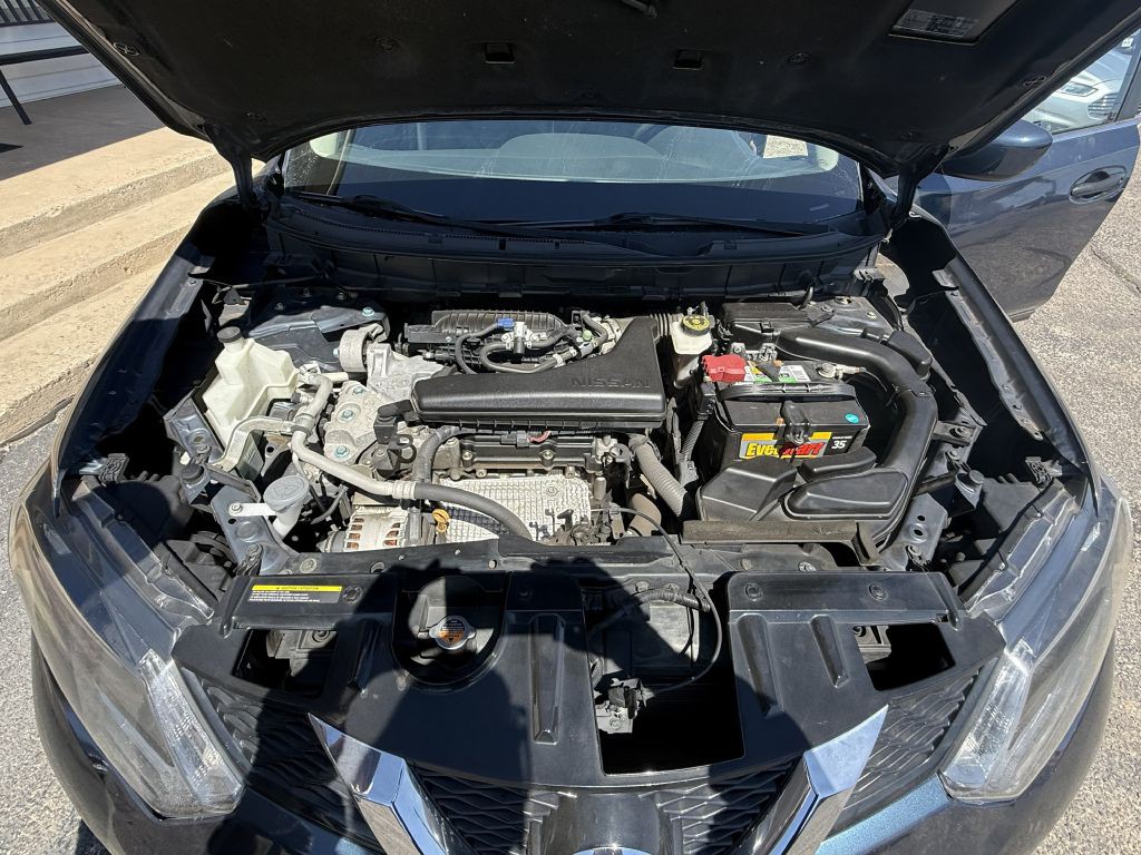 2016 Nissan Rogue Image 3