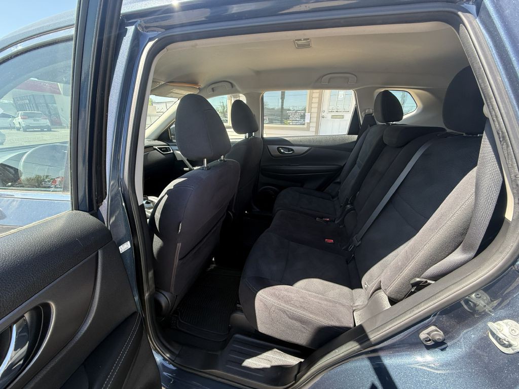 2016 Nissan Rogue Image 6
