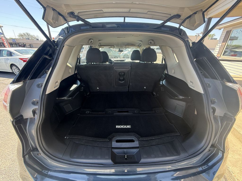 2016 Nissan Rogue Image 8