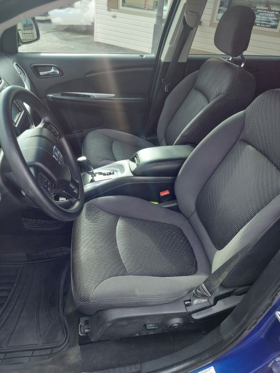2012 Dodge Journey Image 4
