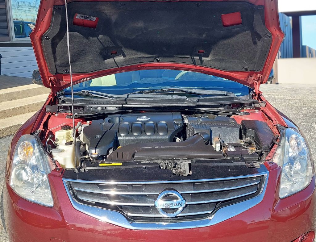 2012 Nissan Altima Image 3