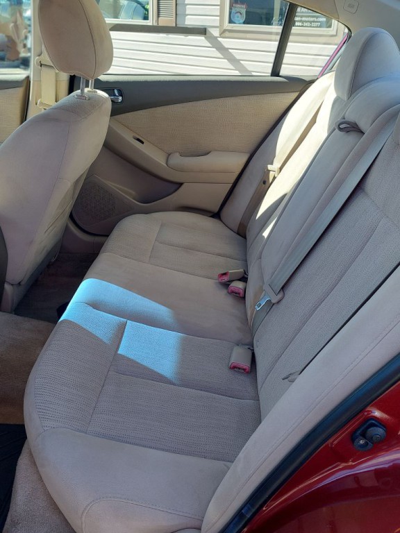 2012 Nissan Altima Image 6