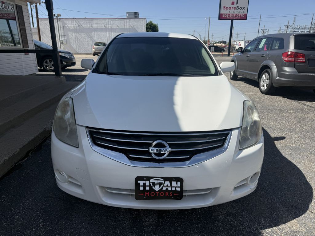 2012 Nissan Altima Image 2