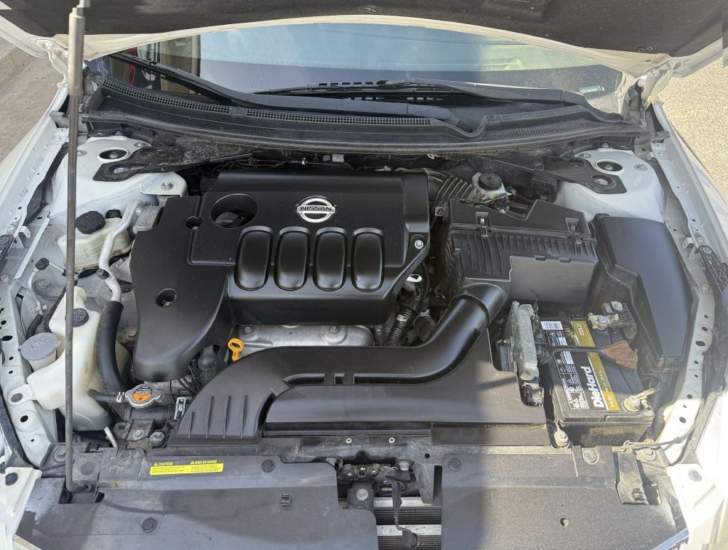 2012 Nissan Altima Image 3