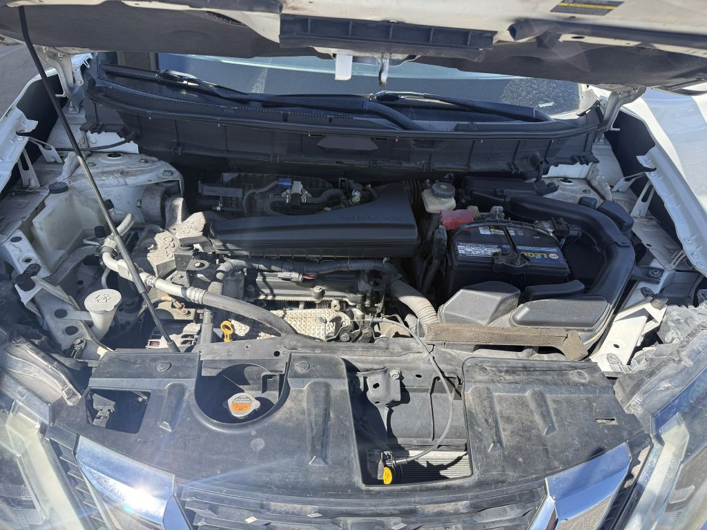 2017 Nissan Rogue Image 3