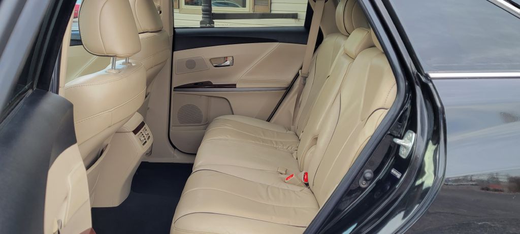 2009 Toyota Venza Image 8