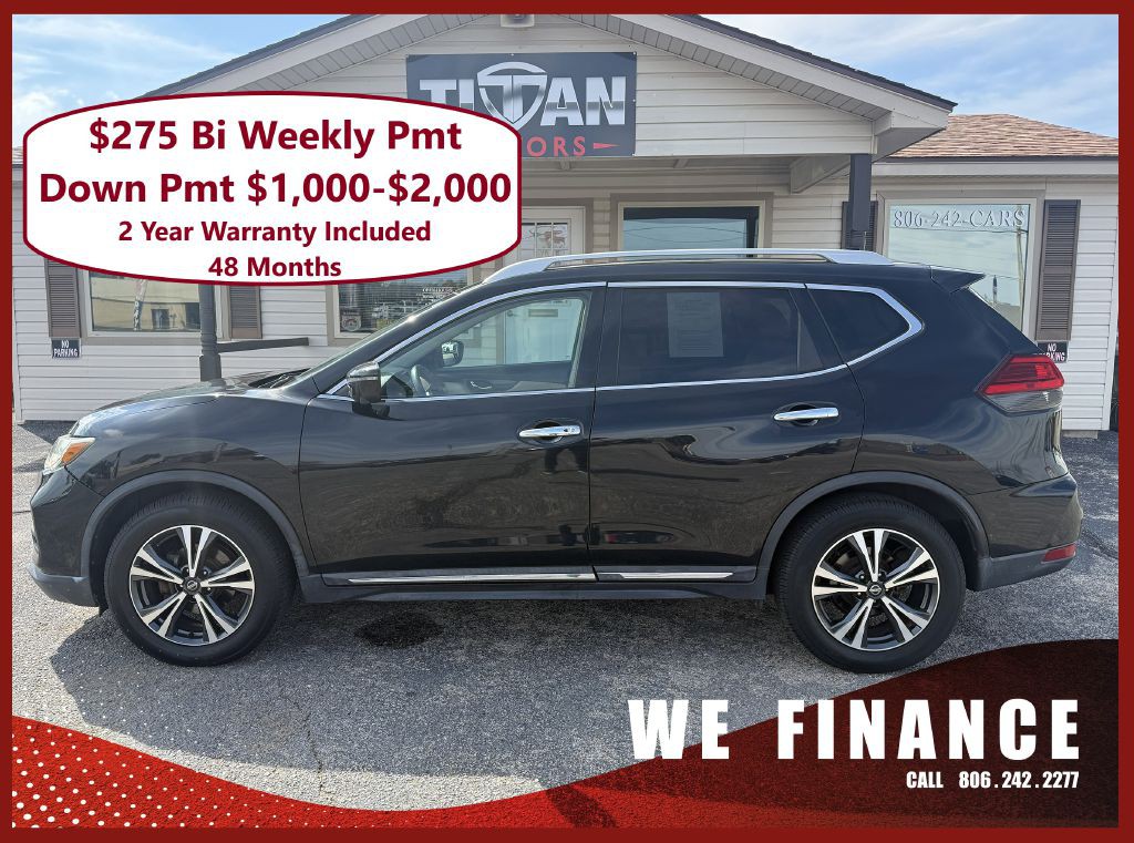 2017 Nissan Rogue Image 1