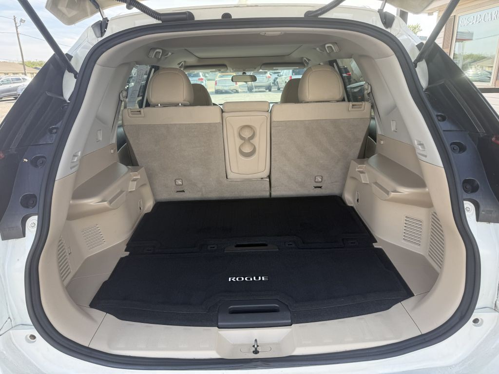 2017 Nissan Rogue Image 4