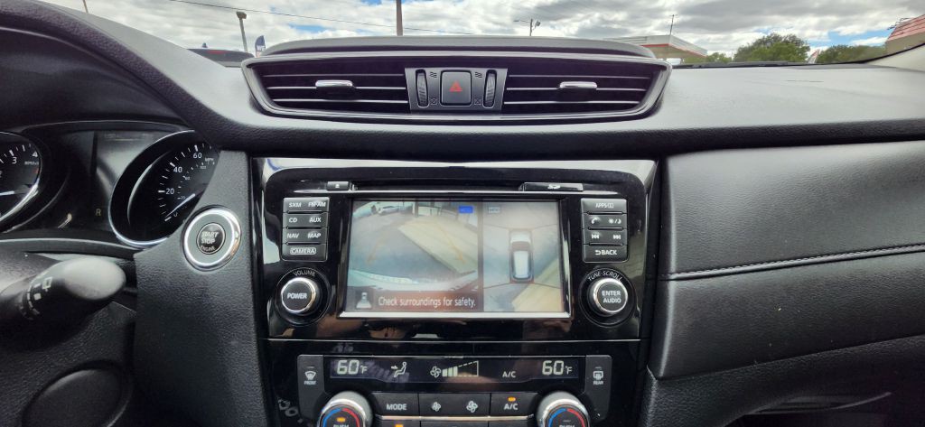 2017 Nissan Rogue Image 7