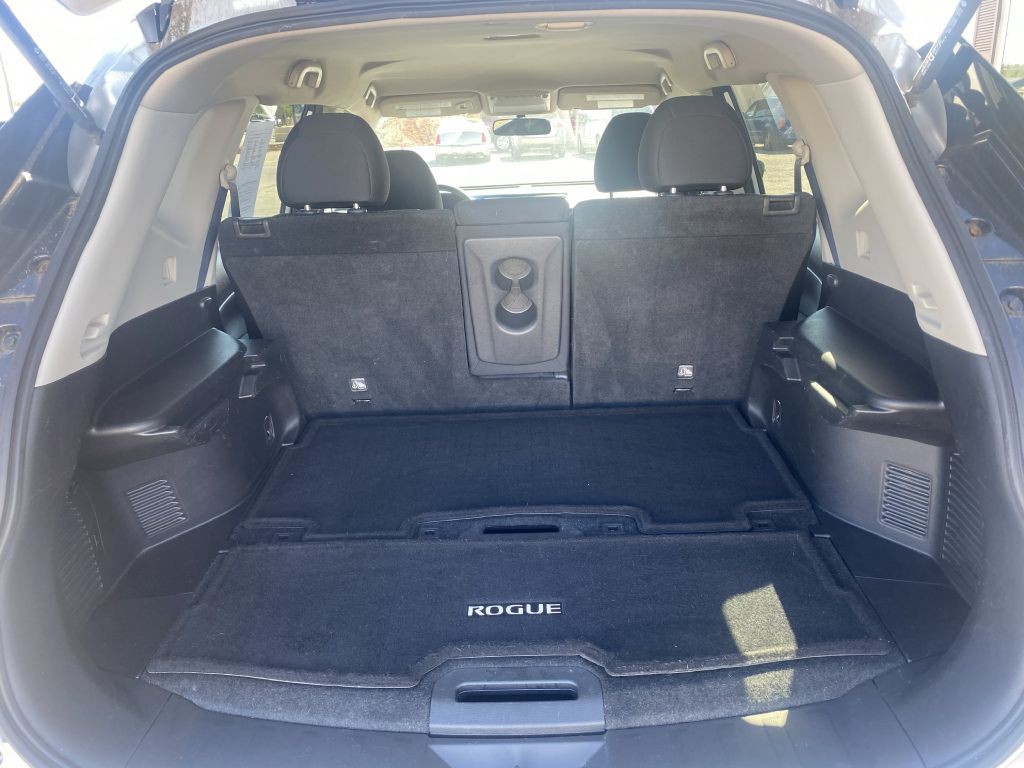 2017 Nissan Rogue Image 7