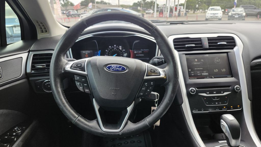 2014 Ford Fusion Image 5