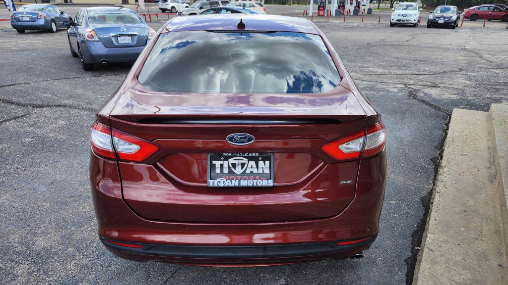 2014 Ford Fusion Image 10