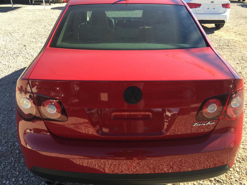 2010 Volkswagen Jetta Image 5