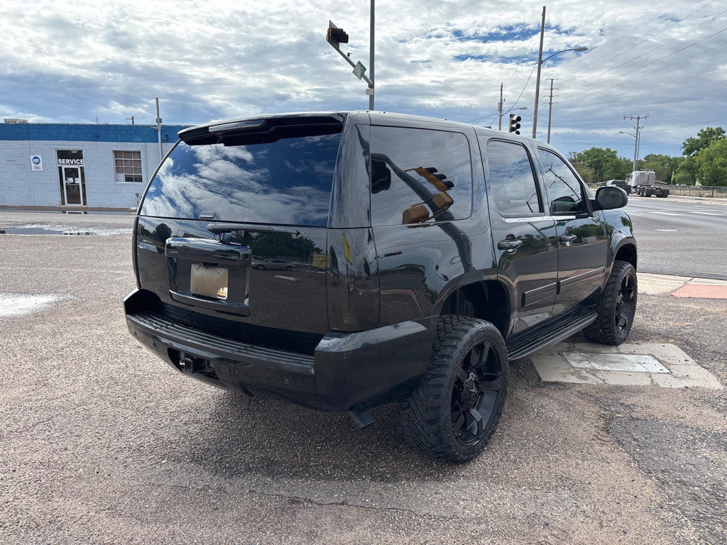 2012 Chevrolet Tahoe Image 3