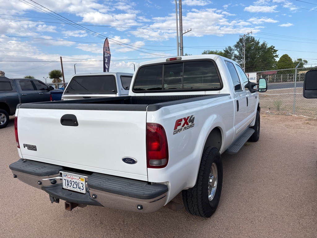 2003 Ford F-250 Image 3