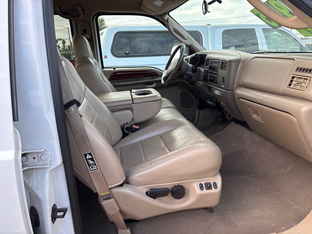 2003 Ford F-250 Image 8