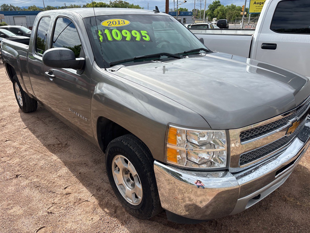 2013 Chevrolet Silverado 1500 Image 2