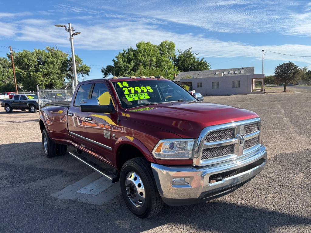 2014 RAM 3500 Image 2