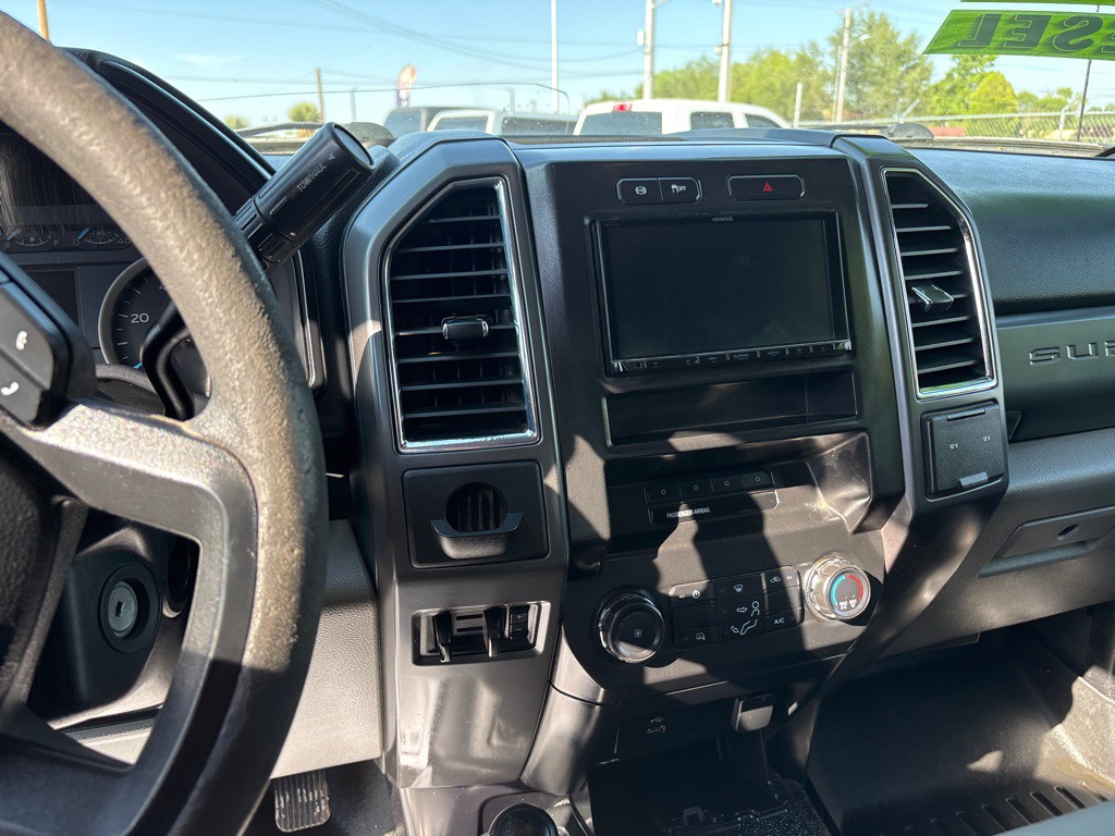 2017 Ford F-350 Image 7