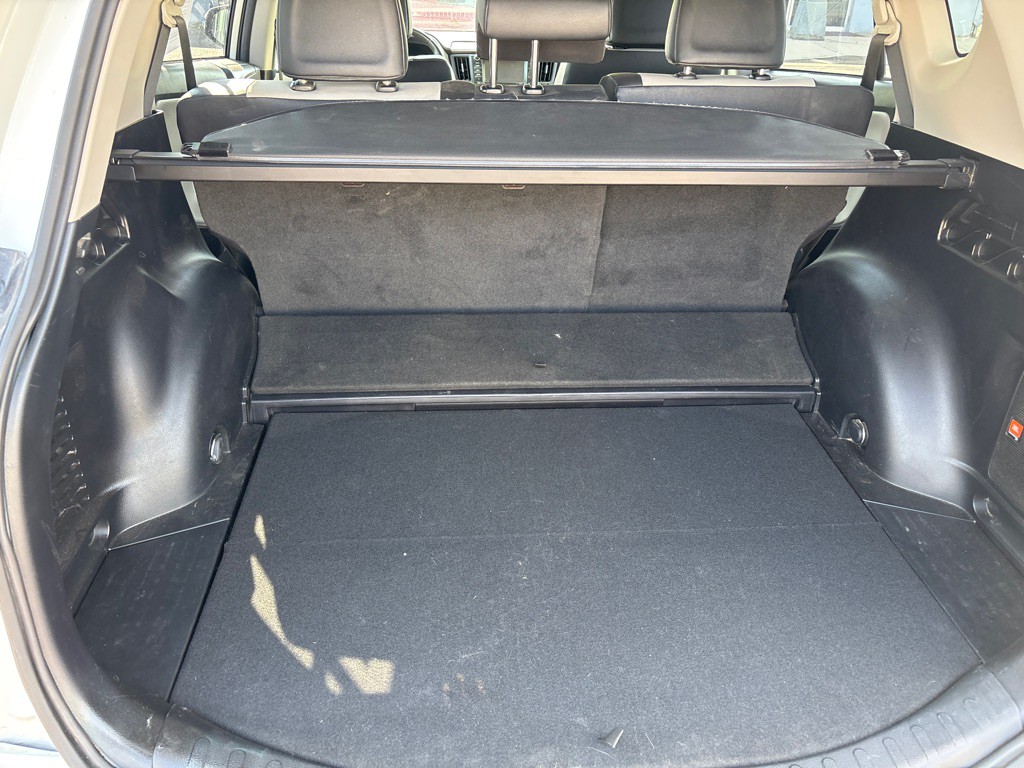 2017 Toyota Rav4 Image 7