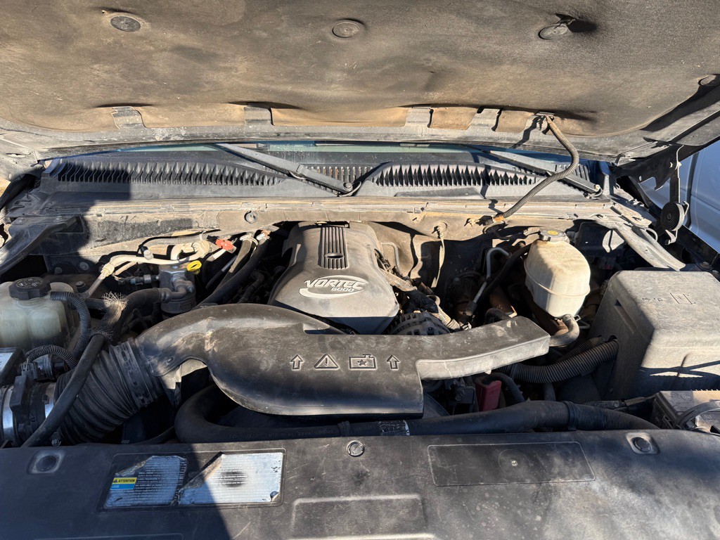 2004 GMC Yukon Image 11