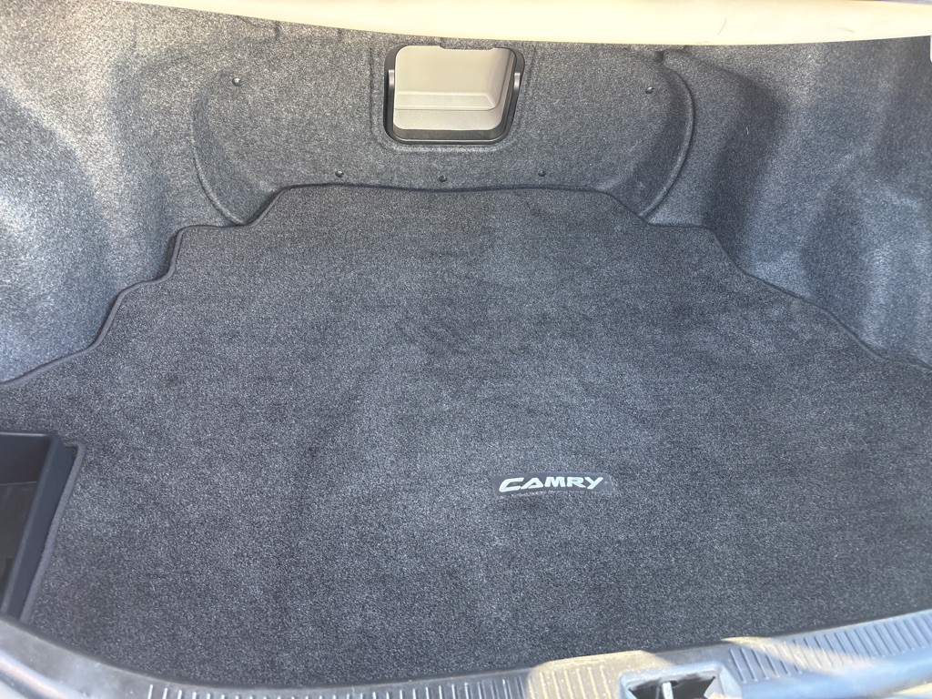 2010 Toyota Camry Image 7