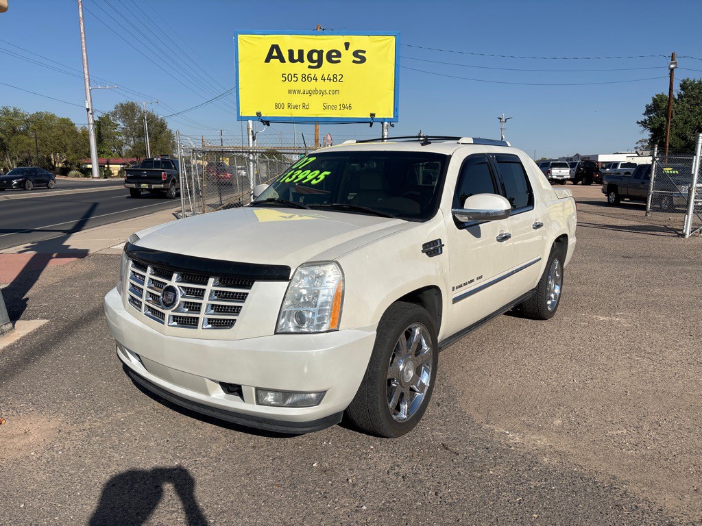 2007 Cadillac Escalade Image 1